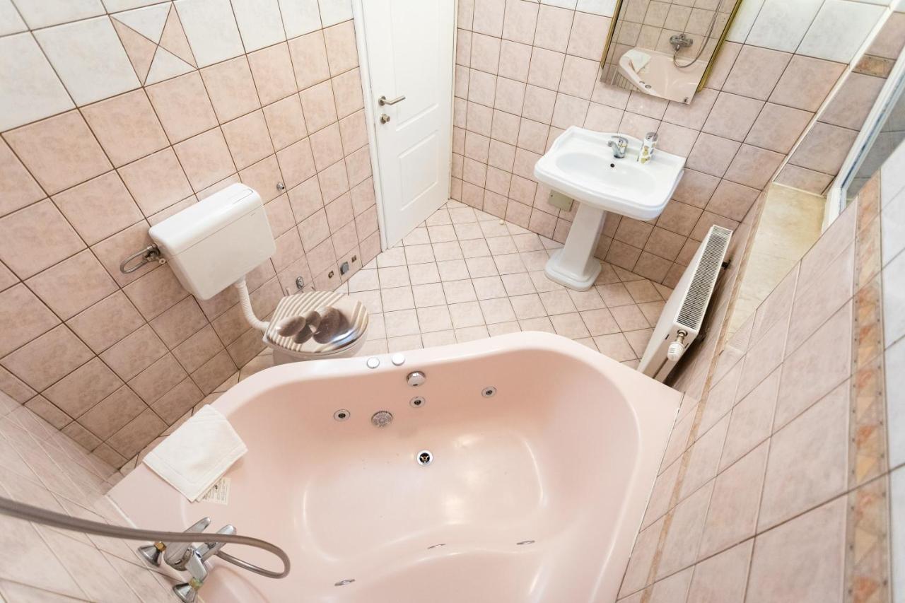 Apartments And Rooms Rubina Λιουμπλιάνα Εξωτερικό φωτογραφία